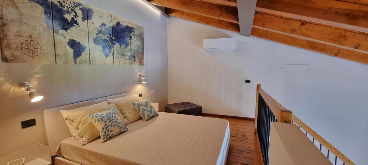 Ferienwohnung Dolce Blu Sirmione Rivoltella del Garda Exterior foto