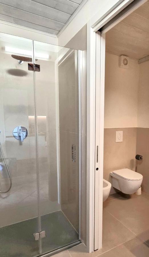 Ferienwohnung Dolce Blu Sirmione Rivoltella del Garda Exterior foto